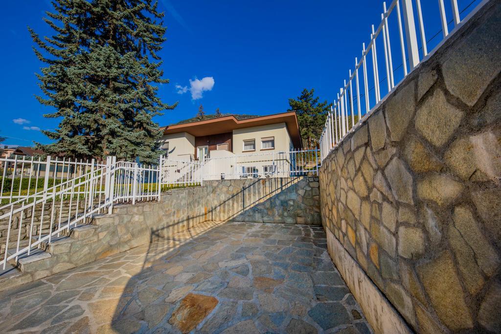 Edelweiss29 Appartement Aosta Buitenkant foto